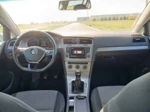 VW Golf 1,6 TDI 110cp 2017 — miniatura 8