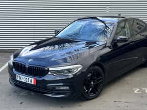 BMW G30//520XDrive//LED/Distronic/Interior Seria 7/Key Display/Top