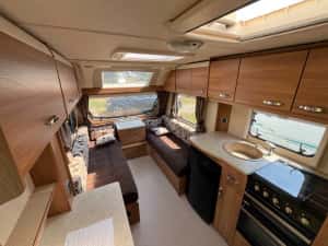 Rulota Swift Sprite Alpine 2013 Off camping Centrala Truma Acumulatort Boiler gaz cabina dus foarte usoara 1043/1164kg stare foarte buna — miniatura 5