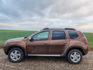 DACIA Daster 1.5 DCI 4×4 Prestige — miniatura 9