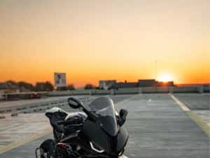 BMW S1000RR 2024 — miniatura 10