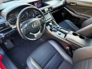 Lexus IS 300h Executive Hybrid 2020 100.000km — miniatura 5