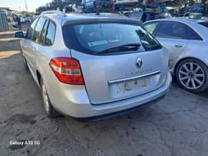 Dezmembrez Renault Laguna 3 2.0 D an 2008 — miniatura 8
