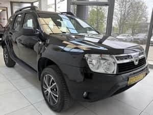 DACIA DUSTER SUV | 2011 | Laureate — miniatura 1