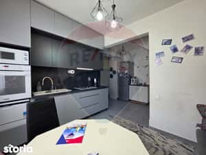 Apartament cu 2 camere de vânzare în zona Central — miniatura 6