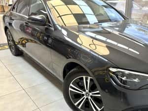 MERCEDES E – CLASSE 220D | 2023-03 | Digital | Navi | Led | Camera | Pano