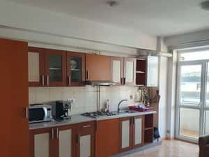 Inchiriez apartament 2 camere Burdujeni termen lung scurt mobilat — miniatura 3