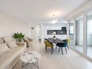 Apartament 3 camere, prima închiriere, ultracentral/ Bucegi, Ploiesti