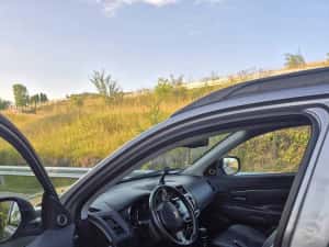 Mitsubishi ASX 4&4 2015 — miniatura 8