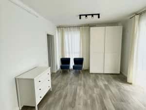 Apartament cu 2 camere, 38 mp, balcon, zona Teilor — miniatura 3