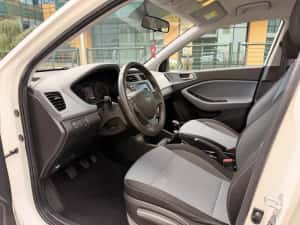 Hyundai i 20 cu doar  65.000 km !!! Euro 6 — miniatura 6