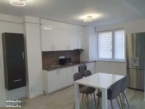 Inchiriez apartament 2 camere — miniatura 2