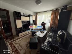 Vanzare apartament 3 camere zona Nord-Ploiesti