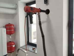 Gaură hotă Iași AC centrala ventilatie — miniatura 7