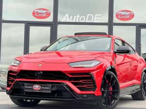 Lamborghini Urus Automată 666 HP Benzină — miniatura 3