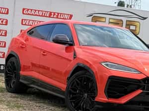 Lamborghini Urus Automată 666 HP Benzină — miniatura 6