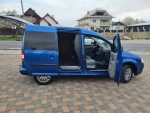 Vw Caddy 1.9 TDI — miniatura 5