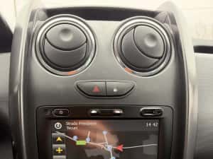 Dacia duster 1.5 diesel 6 trepte Germania facelift 2014 — miniatura 6