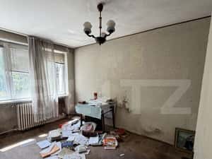 Apartament cu 2 camere, 51 mp, decomandat, zona Centrala — miniatura 4