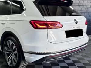 Volkswagen Touareg 3.0 TSI V6 eHybrid 4MOTION Elegance — miniatura 3