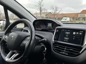 PEUGEOT 208 1,4 hdi style — miniatura 6