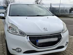 PEUGEOT 208 1,4 hdi style — miniatura 7