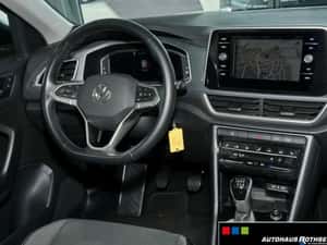 Volkswagen T-Roc 110 cp, 82.400 km, 19.741 EUR — miniatura 3