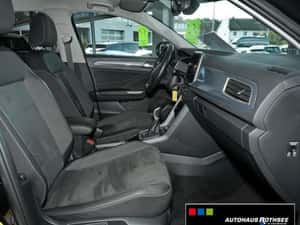 Volkswagen T-Roc 110 cp, 82.400 km, 19.741 EUR — miniatura 4