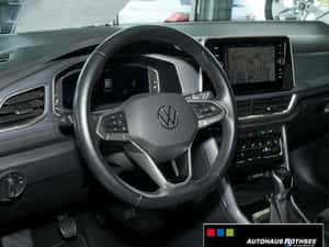 Volkswagen T-Roc 110 cp, 82.400 km, 19.741 EUR — miniatura 6