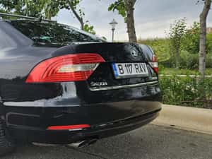 Vand Skoda Superb II FL sedan an 2015, 126 000 km, 4x4 DSG — miniatura 4