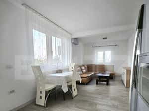 Apartament 3 camere, 70 mp, decomandat, zona Chisoda — miniatura 3