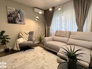 Apartament 2 camere Aviatiei Capalna — miniatura 1