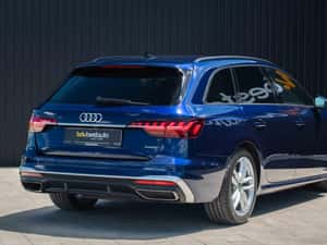 Audi A4 40 TDI Quattro S tronic MHEV S-Line — miniatura 6