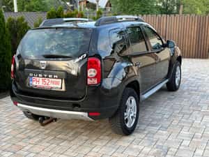 Dacia Duster 4x4 An fabricatie 11/2012 — miniatura 2