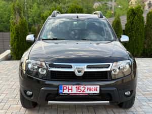 Dacia Duster 4x4 An fabricatie 11/2012 — miniatura 5