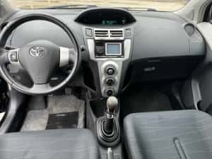 Vand Toyota Yaris — miniatura 5