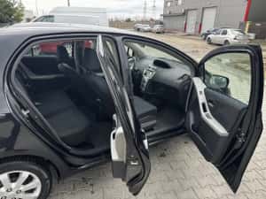 Vand Toyota Yaris — miniatura 7