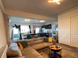 Apartament semidecomandat 56 mp, terasa 25 mp, parcare subterana, zona