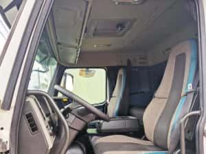 Volvo FM420, Frigorific, 21 paleti — miniatura 7