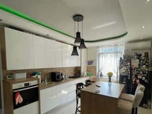 Apartament 2 camere decomandat, 54mp, etaj 1, mobilat si utilat comple — miniatura 2