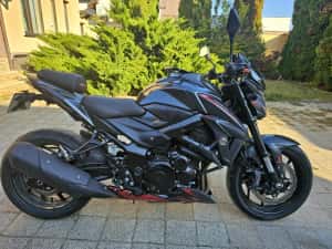 Suzuki GSXS 750 2018
