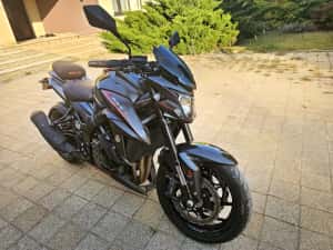 Suzuki GSXS 750 2018 — miniatura 10