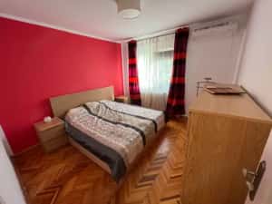 Vand 3 camere Soarelui!