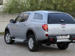 Mitsubishi l200/2.5d/Cutie super select/2007/136Cp/4 Usi/Blocant central — miniatura 5
