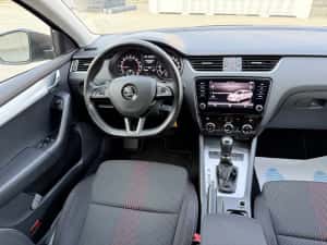 Skoda Octavia 3 Facelift 2017 , Dsg ,Led , Mocca Brown , Istoric Km + Istoric Service !!! — miniatura 8