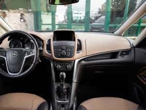 Opel   zafira  tourer — miniatura 7