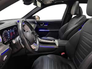 Mercedes-Benz GLC 300 SUV 2023 — miniatura 7