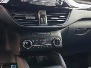 Ford Kuga Plug In Hybrid 2023 — miniatura 5