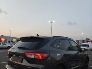 Ford Kuga Plug In Hybrid 2023 — miniatura 7