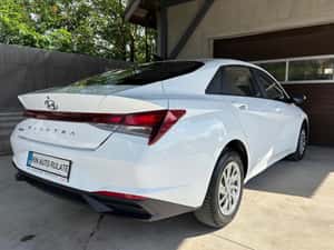 Hyundai Elantra sedan Motorizare 1.6 benzina 123CP cutie automata CVT — miniatura 7
